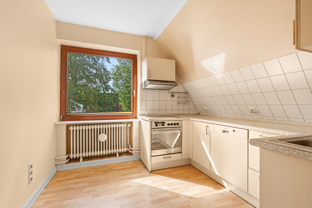 Immobilienangebot - Hamburg / Meiendorf - Alle - Sanierungsobjekt: Zweifamilienhaus im grünen und ruhigen Meiendorf