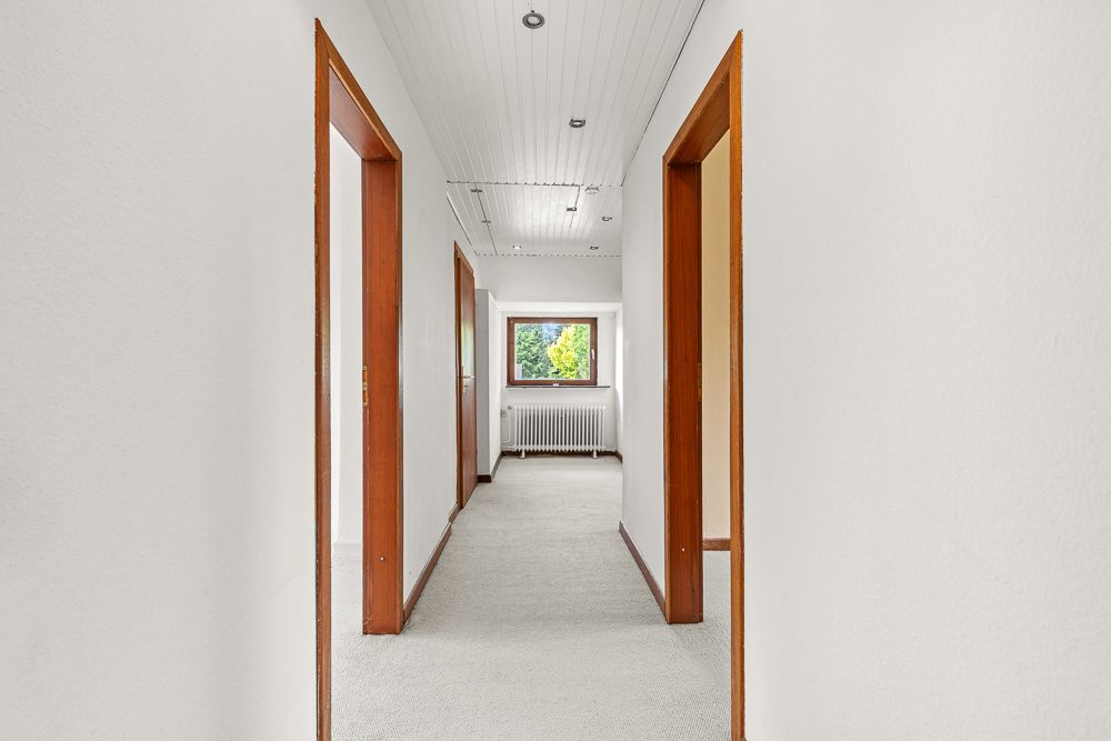 Immobilienangebot - Hamburg / Meiendorf - Alle - Sanierungsobjekt: Zweifamilienhaus im grünen und ruhigen Meiendorf