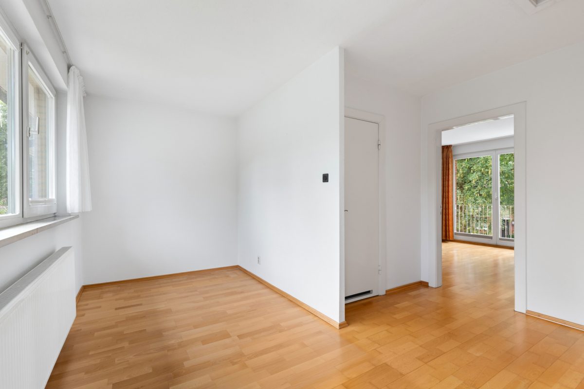 Immobilienangebot - Hamburg / Meiendorf - Alle - WARTELISTE! Reihenhaus mit grünem, liebevoll angelegtem Westgarten und viel Platz zum Wohlfühlen