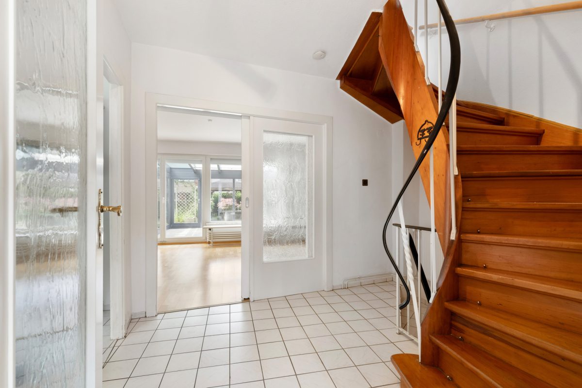 Immobilienangebot - Hamburg / Meiendorf - Alle - WARTELISTE! Reihenhaus mit grünem, liebevoll angelegtem Westgarten und viel Platz zum Wohlfühlen