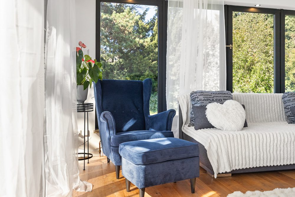 Immobilienangebot - Reinbek - Alle - Zweifamilienhaus mit Einliegerwohnung – modernisiert, renditestark ideal für Eigennutzer und Anleger