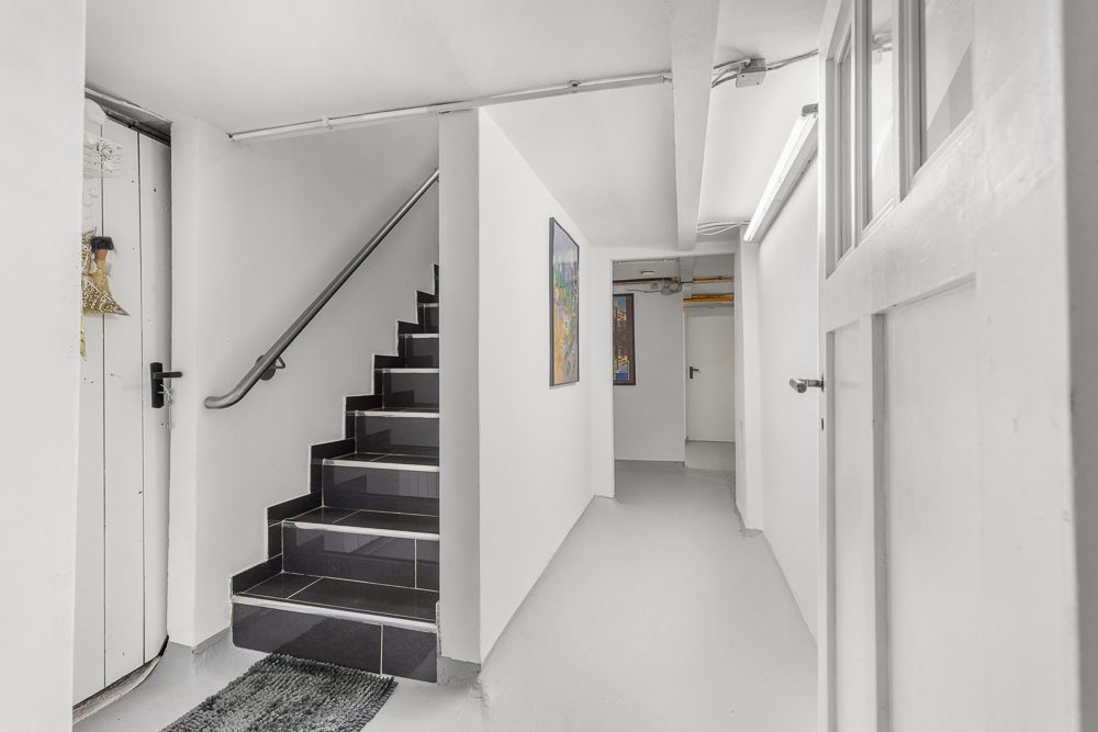 Immobilienangebot - Reinbek - Alle - Zweifamilienhaus mit Einliegerwohnung – modernisiert, renditestark ideal für Eigennutzer und Anleger
