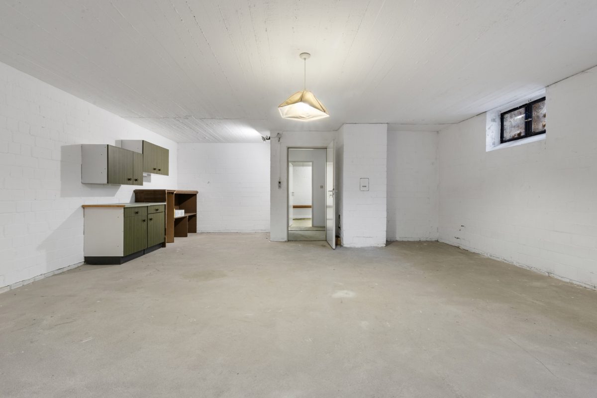 Immobilienangebot - Hamburg / Rahlstedt - Alle - Familienfreundliches Endreihenhaus mit viel Platz und sonniger Terrasse