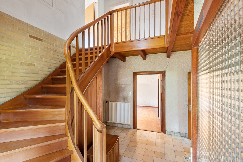 Immobilienangebot - Hamburg / Tonndorf - Alle - !! Nur noch Warteliste !! Großzügiges Haus mit Garten und viel Potenzial