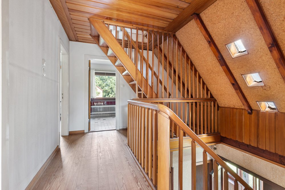 Immobilienangebot - Hamburg / Tonndorf - Alle - !! Nur noch Warteliste !! Großzügiges Haus mit Garten und viel Potenzial