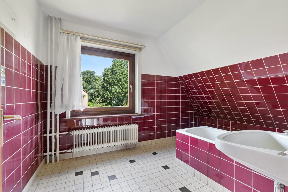 Immobilienangebot - Hamburg / Tonndorf - Alle - !! Nur noch Warteliste !! Großzügiges Haus mit Garten und viel Potenzial