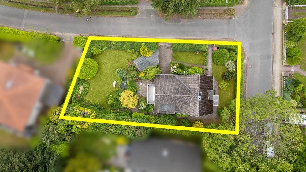 Immobilienangebot - Hamburg / Meiendorf - Alle - Attraktives Baugrundstück für Ihr neues Zuhause als Einfamilienhaus mit 2 Wohneinheiten in Meiendorf