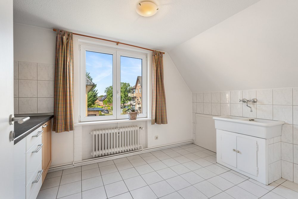 Immobilienangebot - Lauenburg - Alle - Ihr neues Zuhause nahe der Elbe – renoviertes Einfamilienhaus in guter Lage mit Schifferstadt-Charme