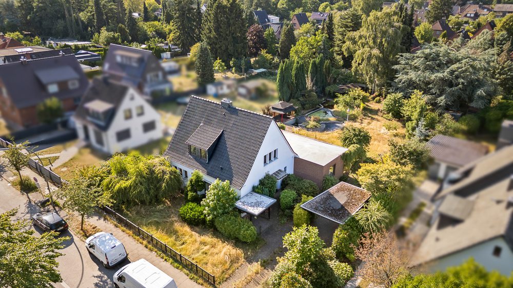 Immobilienangebot - Hamburg / Kirchsteinbek - Alle - Baugrundstück mit Entwicklungspotenzial in gefragter Lage von Kirchsteinbek