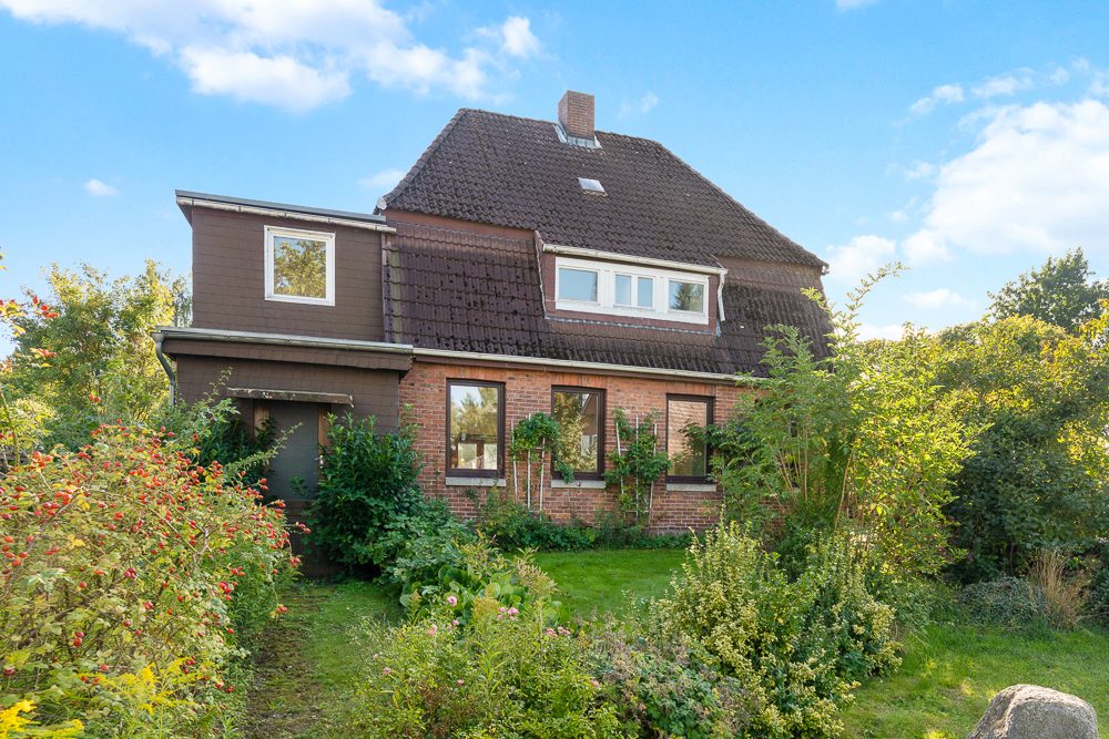Immobilienangebot - Mustin - Alle - Handwerker aufgepasst: Einfamilienhaus mit viel Gestaltungsspielraum nahe des Ratzeburger Sees!