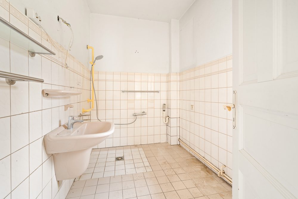 Immobilienangebot - Mustin - Alle - Handwerker aufgepasst: Einfamilienhaus mit viel Gestaltungsspielraum nahe des Ratzeburger Sees!