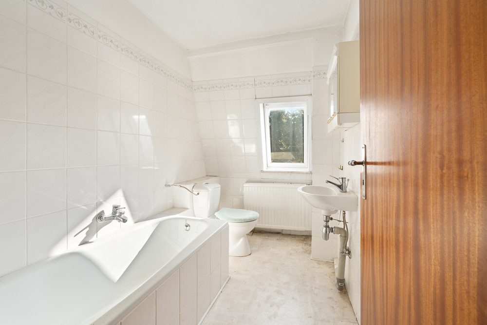 Immobilienangebot - Mustin - Alle - Handwerker aufgepasst: Einfamilienhaus mit viel Gestaltungsspielraum nahe des Ratzeburger Sees!