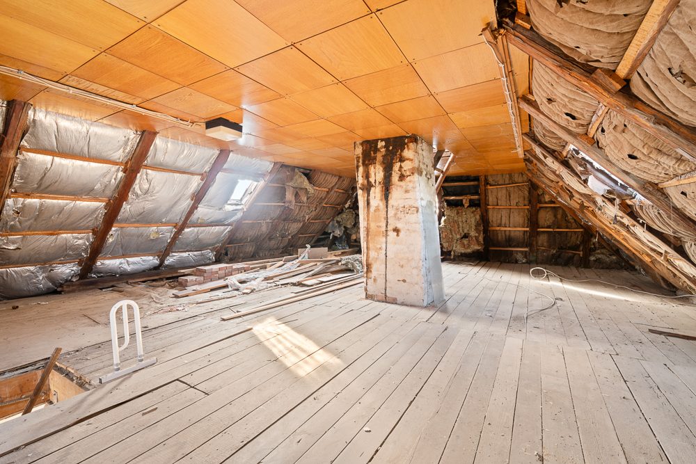 Immobilienangebot - Mustin - Alle - Handwerker aufgepasst: Einfamilienhaus mit viel Gestaltungsspielraum nahe des Ratzeburger Sees!
