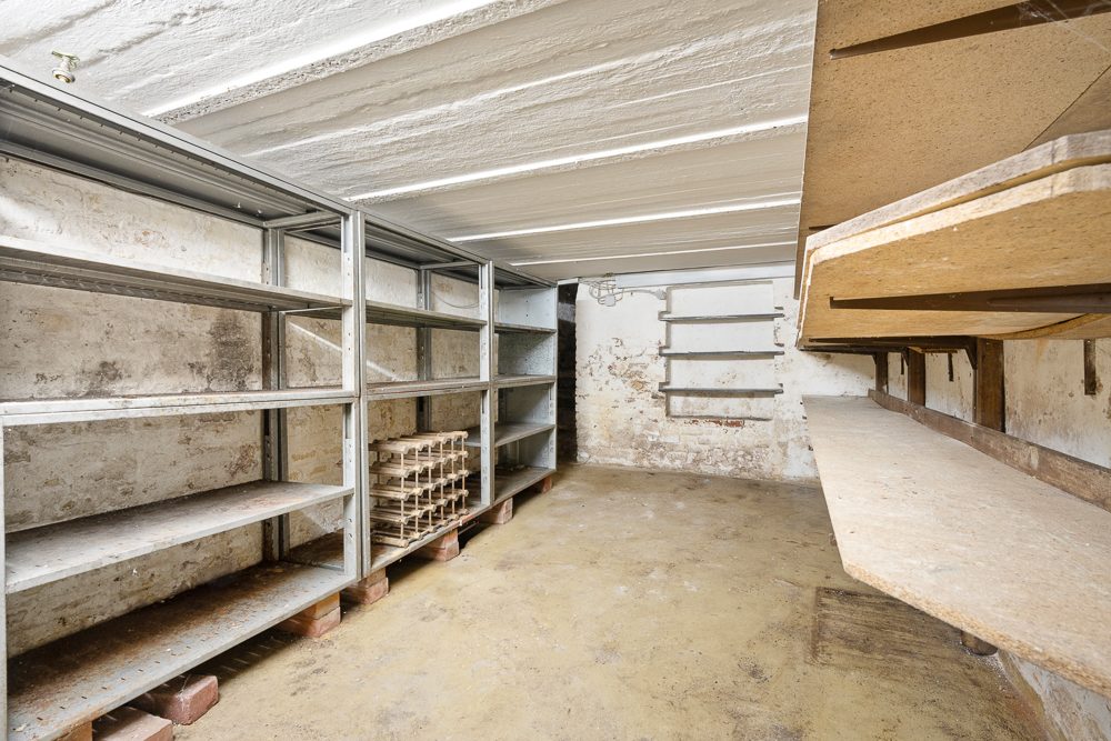 Immobilienangebot - Mustin - Alle - Handwerker aufgepasst: Einfamilienhaus mit viel Gestaltungsspielraum nahe des Ratzeburger Sees!