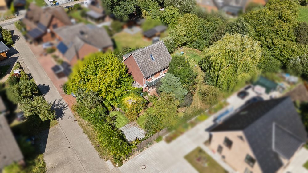 Immobilienangebot - Brunsbek / Papendorf - Alle - Charmantes Einfamilienhaus auf traumhaftem Grundstück in ruhiger Sackgassenlage