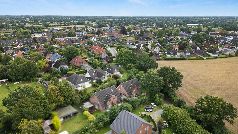 Immobilienangebot - Stapelfeld - Alle - Moderne Doppelhaushälfte mit Garten in grüner Randlage von Stapelfeld