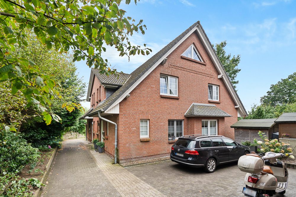 Immobilienangebot - Stapelfeld - Alle - Moderne Doppelhaushälfte mit Garten in grüner Randlage von Stapelfeld