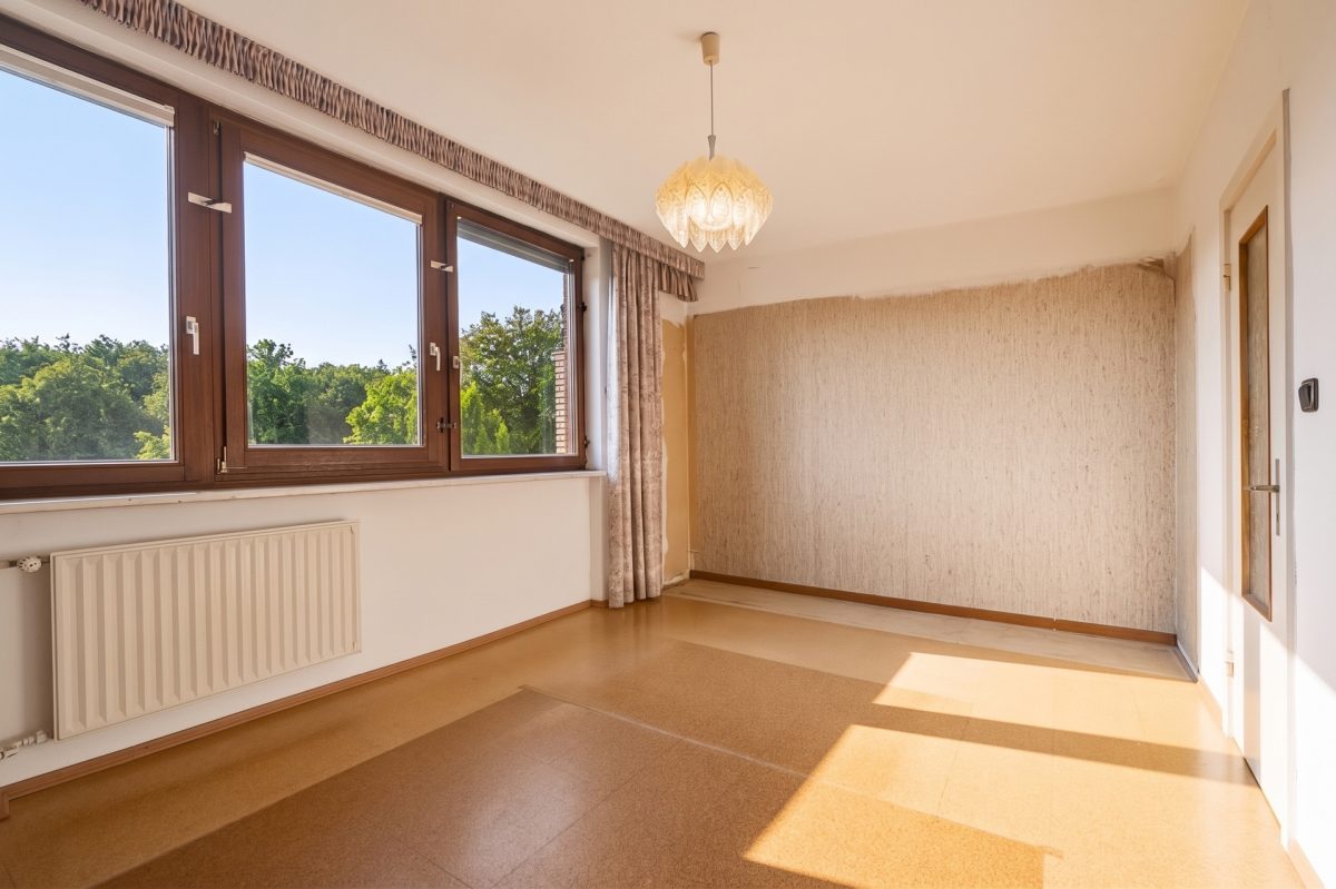 Immobilienangebot - Hamburg / Rahlstedt - Alle - NUR NOCH WARTELISTE !Gepflegtes Mittelreihenhaus mit einer Garage in beliebter Lage von HH-Rahlstedt