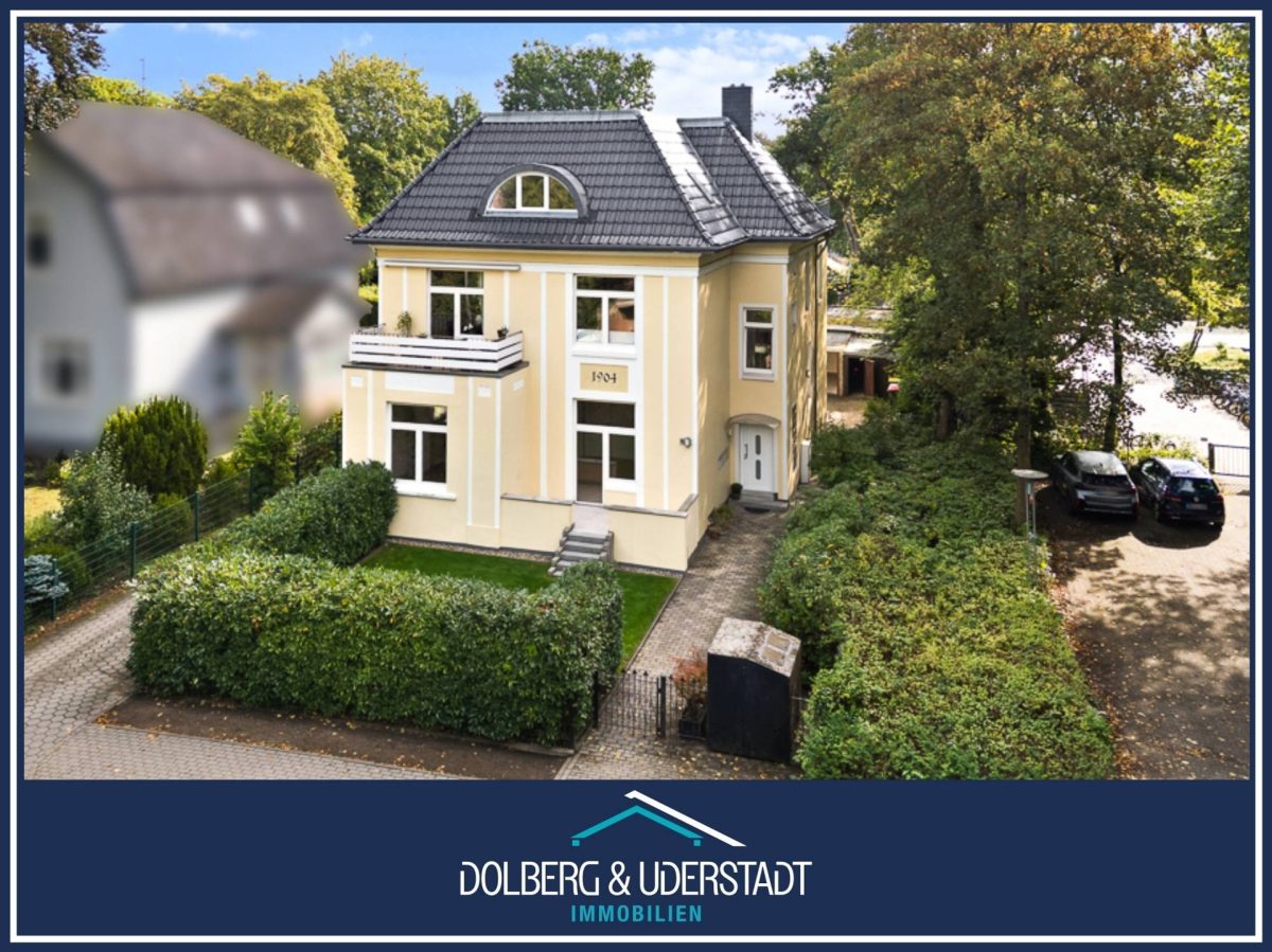 Immobilienangebot - Hamburg / Oldenfelde - Alle - Herrschaftliche Villa in TOP-Zustand mit bis zu 5 Wohneinheiten und 4 Garagen