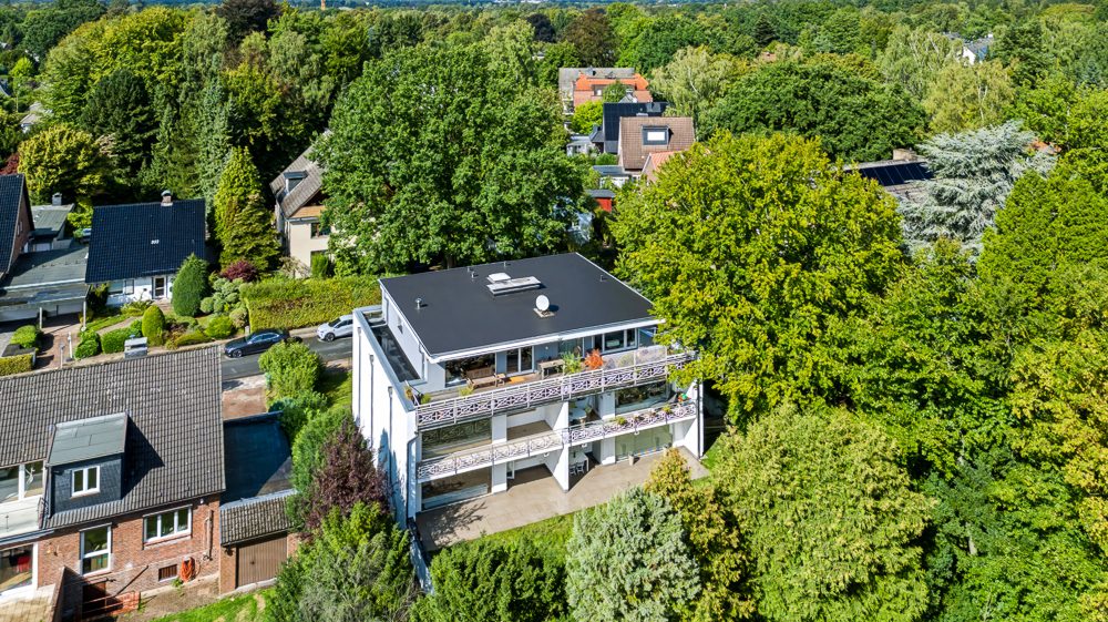 Immobilienangebot - Hamburg / Wellingsbüttel - Alle - Wohnen in grüner Top-Lage von Wellingsbüttel - 3 Zimmer mit großzügiger Terrasse und Tiefgarage