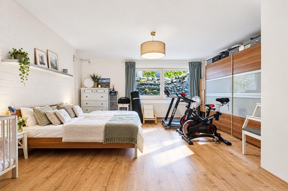 Immobilienangebot - Wedel - Alle - WARTELISTE! Doppelhaushälfte mit viel Licht, großzügigem Platzangebot & schönem Garten in Wedel