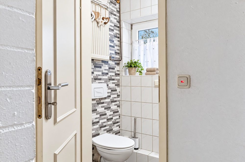 Immobilienangebot - Wedel - Alle - WARTELISTE! Doppelhaushälfte mit viel Licht, großzügigem Platzangebot & schönem Garten in Wedel