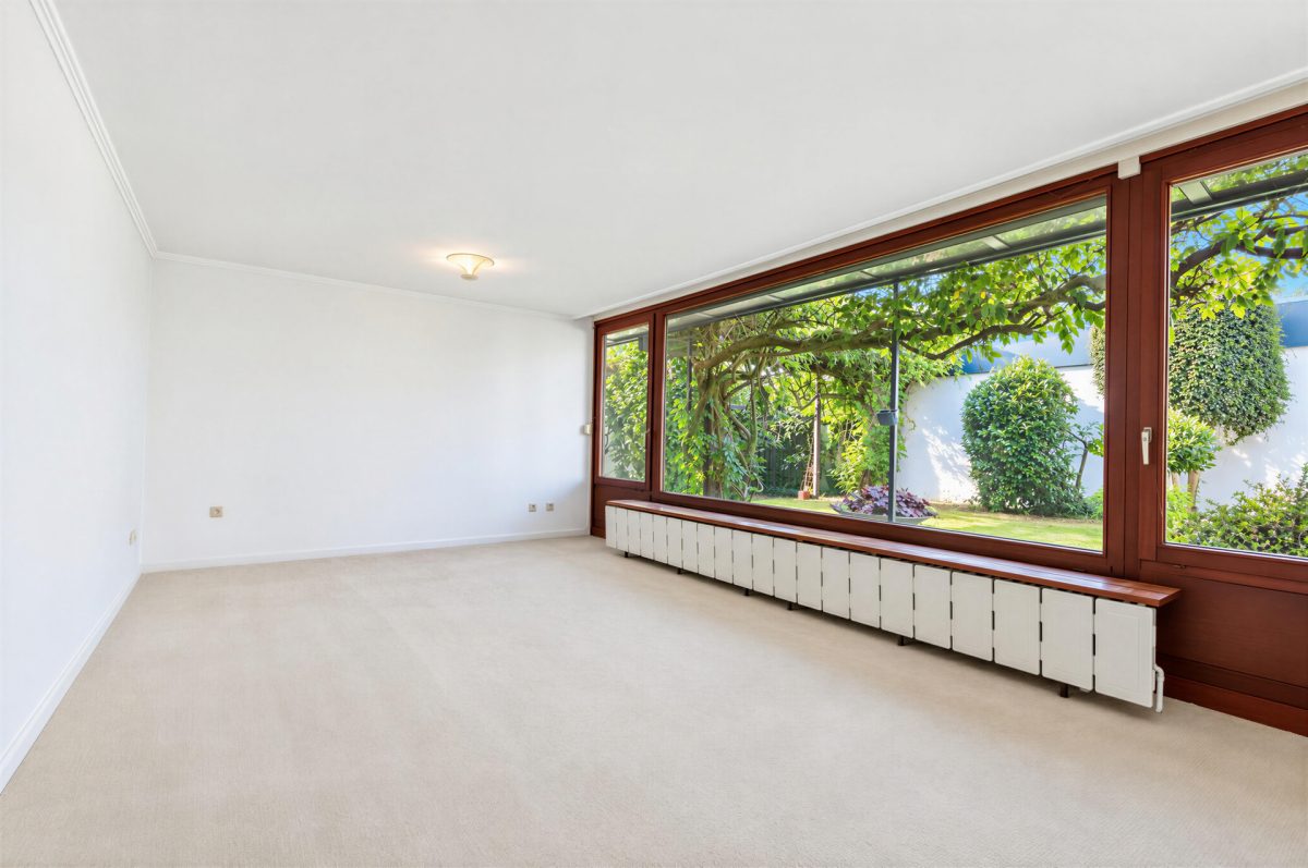 Immobilienangebot - Hamburg / Rahlstedt - Alle - Sonniger Bungalow mit Südwest-Garten im beliebten Rahlstedt zum Neugestalten