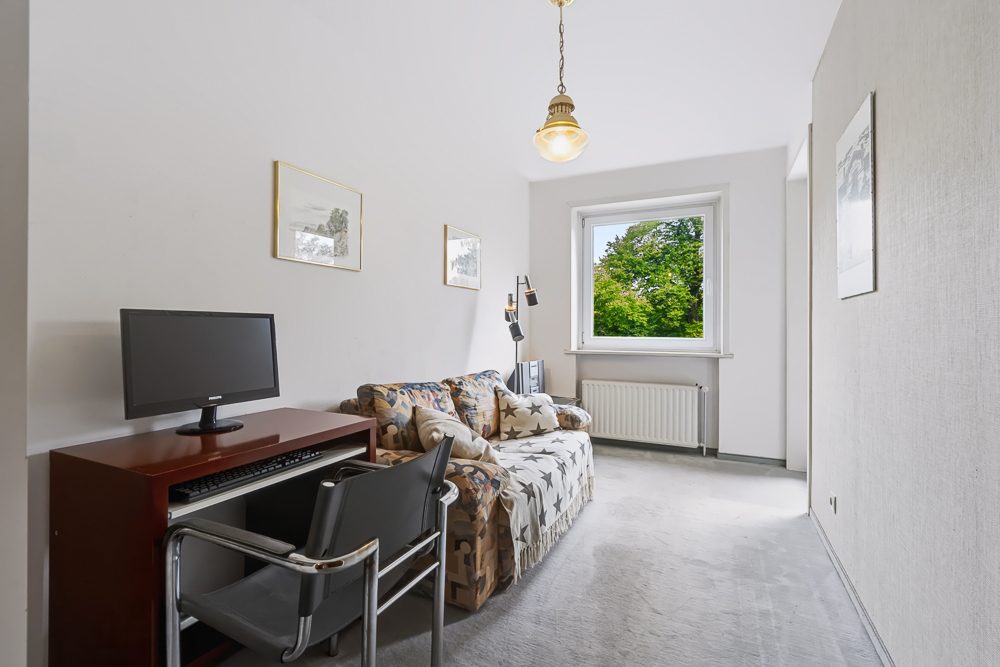 Immobilienangebot - Hamburg / Rahlstedt - Alle - Wohnkomfort in Alt-Rahlstedt - großzügige 3-Zimmer-Wohnung