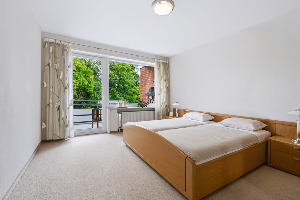 Immobilienangebot - Hamburg / Rahlstedt - Alle - Wohnkomfort in Alt-Rahlstedt - großzügige 3-Zimmer-Wohnung
