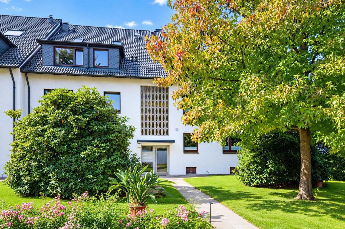 Immobilienangebot - Hamburg / Rahlstedt - Alle - ! Nur noch Warteliste ! Gepflegte 3-Zimmer-Wohnung in charmanter Lage von Rahlstedt!