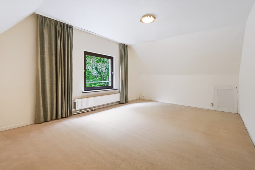 Immobilienangebot - Hamburg / Ohlstedt - Alle - Seltene Gelegenheit! Großes Grundstück mit Doppelhaus und zusätzlichem Baupotenzial