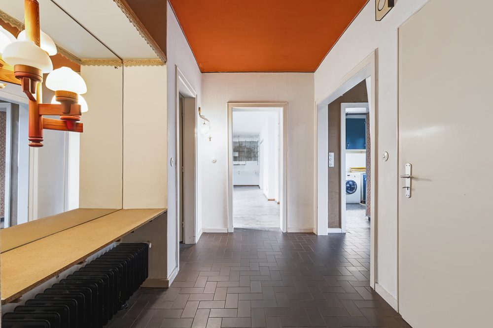 Immobilienangebot - Hamburg/ Poppenbüttel - Alle - Renovierungsbedürftiger Wohntraum auf ruhigem Pfeifenstilgrundstück in HH-Poppenbüttel