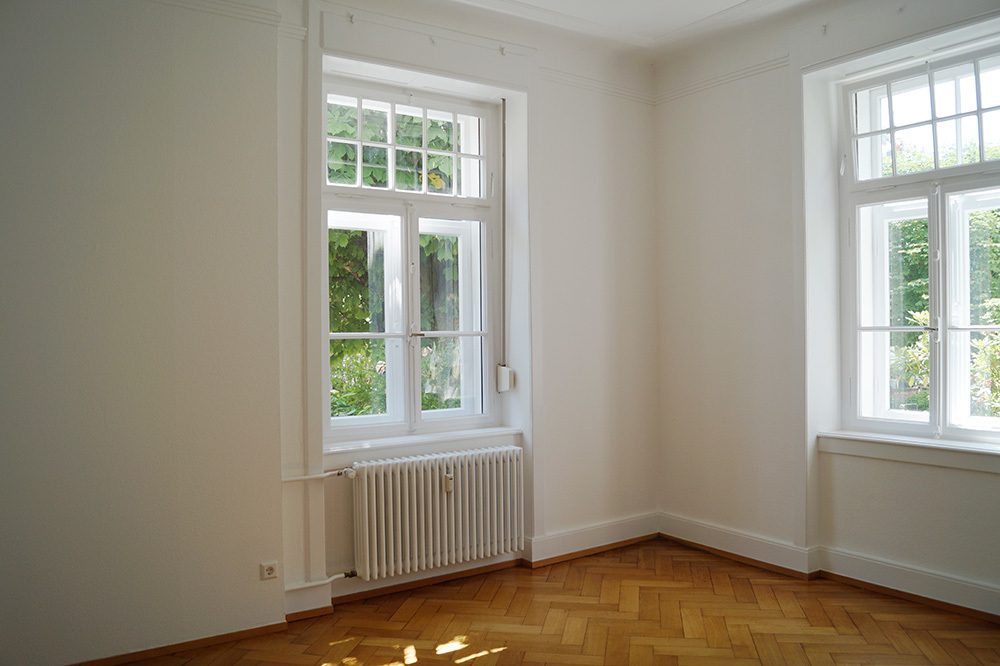 HUST Immobilien GmbH & Co. KG - Immobilienangebot - Baden-Baden - Alle - Schöne 4-Zimmer-Altbauwohnung mit besonderem Flair!