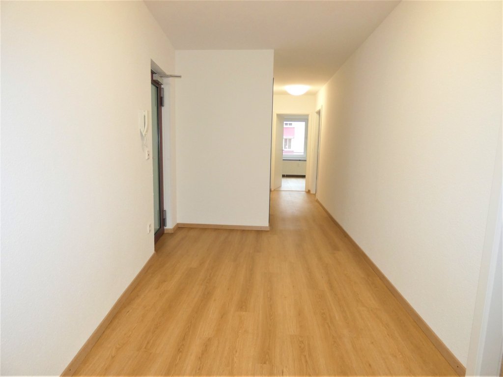 HUST Immobilien GmbH & Co. KG - Immobilienangebot - Karlsruhe / Südweststadt - Alle - Erstbezug nach Renovierung! Schöne 3-Zimmer-Wohnung in der Karlsruher-Südweststadt
