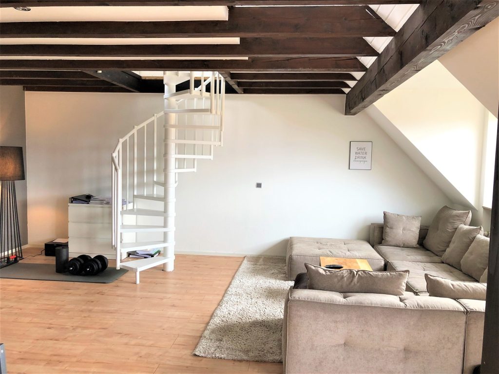 HUST Immobilien GmbH & Co. KG - Immobilienangebot - Karlsruhe / Grünwinkel - Alle - Tolle 2-Zimmer-Wohnung im beliebten Stadtteil Karlsruhe-Grünwinkel
