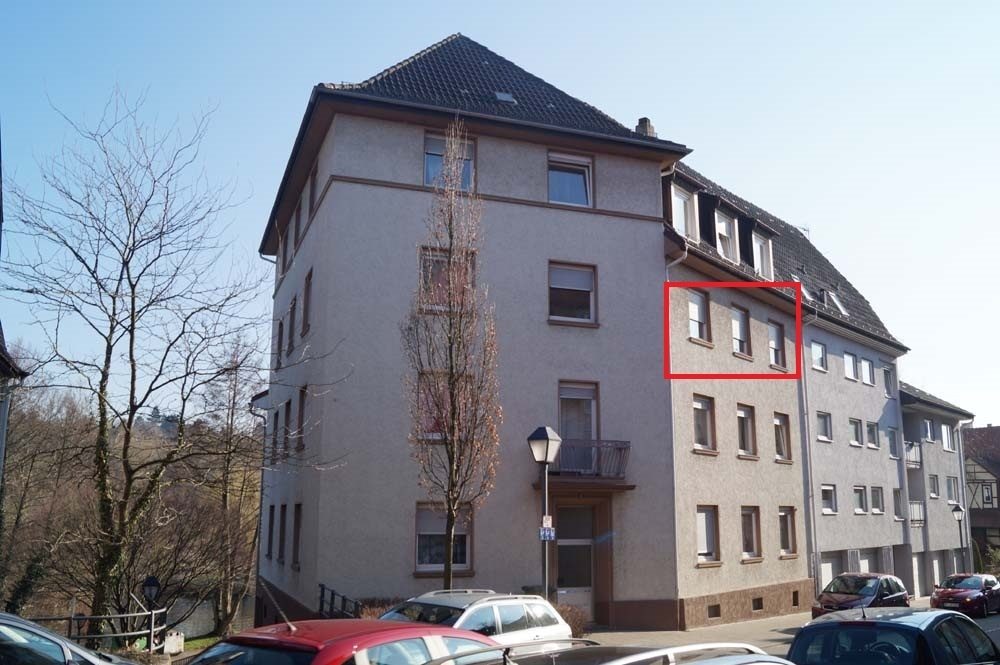 HUST Immobilien GmbH & Co. KG - Immobilienangebot - Pforzheim / Brötzingen - Alle - Gemütliche 2-Zimmer-Wohnung mit Charme in Pforzheim-Brötzingen