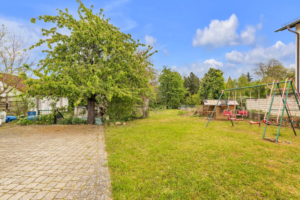 HUST Immobilien GmbH & Co. KG - Immobilienangebot - Bad Schönborn - Alle - Platz für einen Neuanfang! Schönes Baugrundstück in Bad Schönborn, OT Bad Mingolsheim!