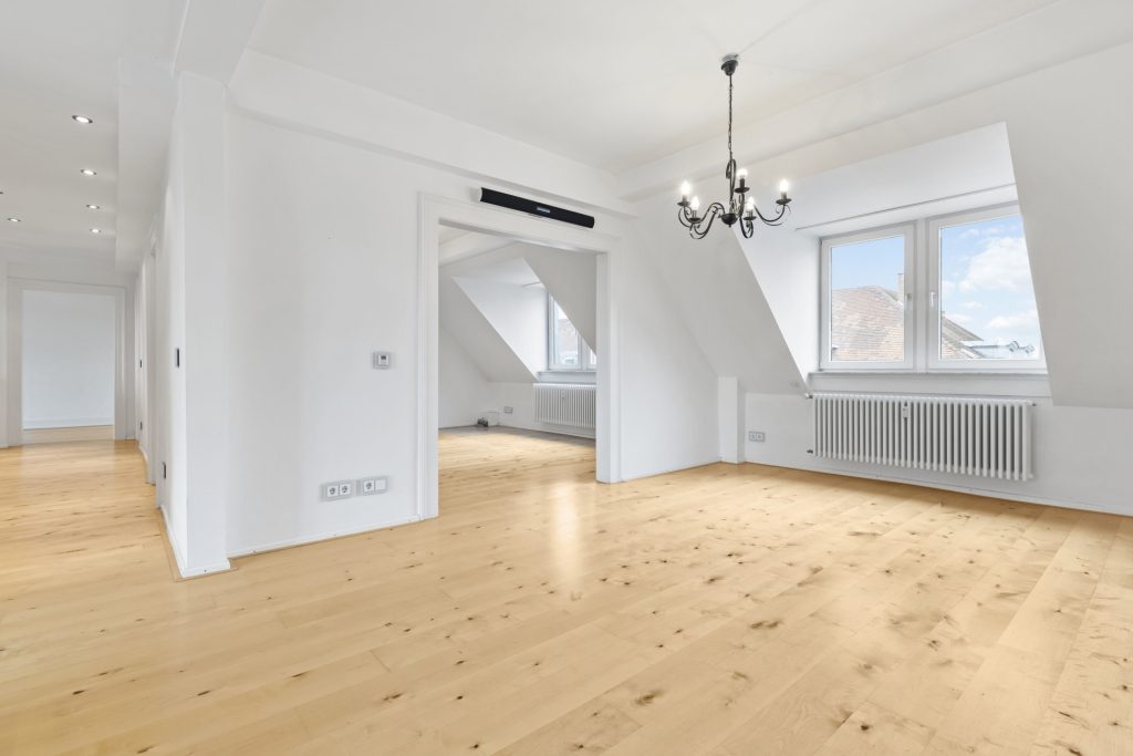HUST Immobilien GmbH & Co. KG - Immobilienangebot - Karlsruhe - Alle - Exklusive 3-4-Zi.-Penthouse-Maisonette-Whg. mit Aufzug & traumhafter Dachterrasse in TOP-Lage