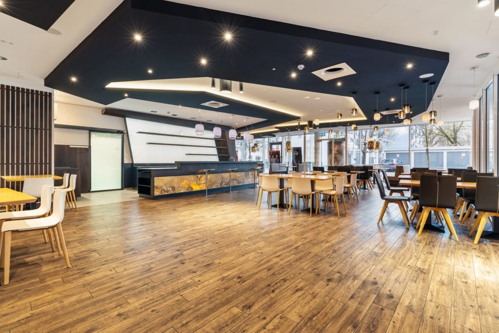 HUST Immobilien GmbH & Co. KG - Immobilienangebot - Baden-Baden - Alle - Voll ausgestattetes Restaurant – Einziehen, loslegen, begeistern!
