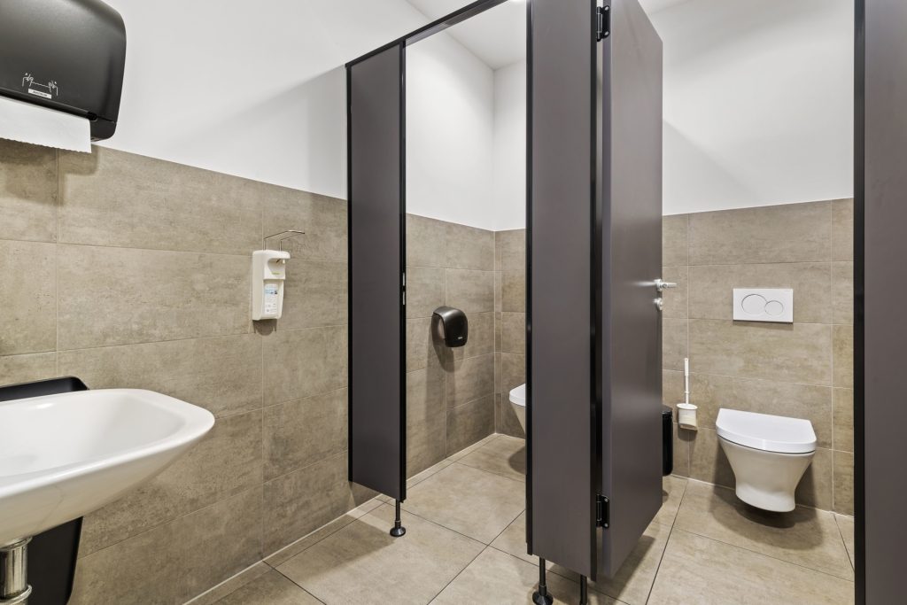 HUST Immobilien GmbH & Co. KG - Immobilienangebot - Baden-Baden - Alle - Voll ausgestattetes Restaurant – Einziehen, loslegen, begeistern!