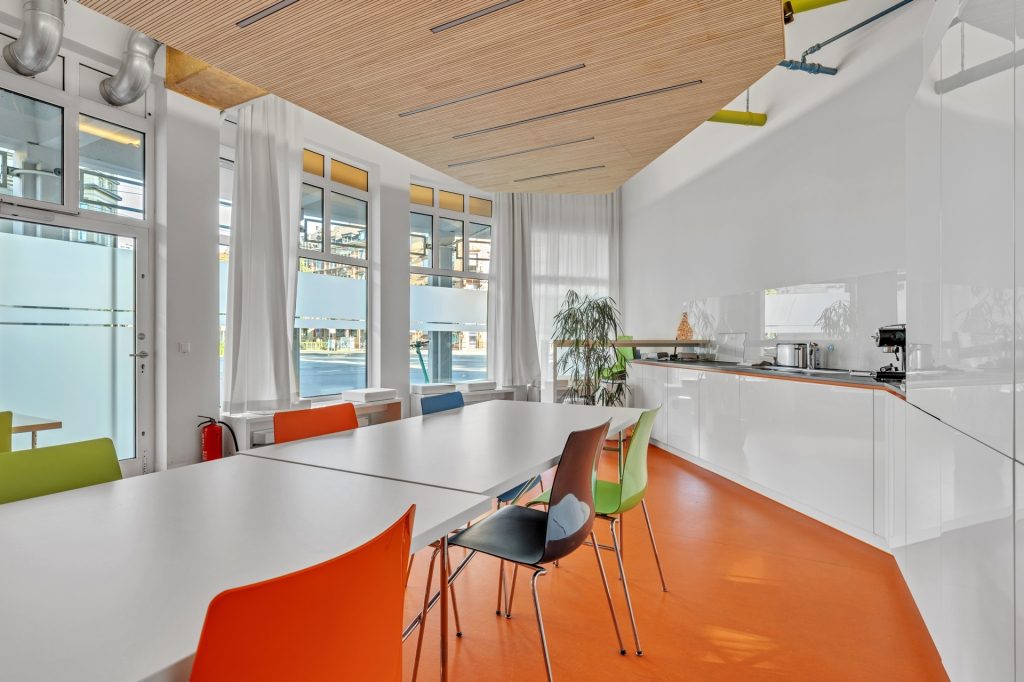 HUST Immobilien GmbH & Co. KG - Immobilienangebot - Karlsruhe - Alle - Sale-and-Lease-back mit TOP-Bonität und 10 Jahre Mietgarantie - Büro in A-Lage zum Verkauf