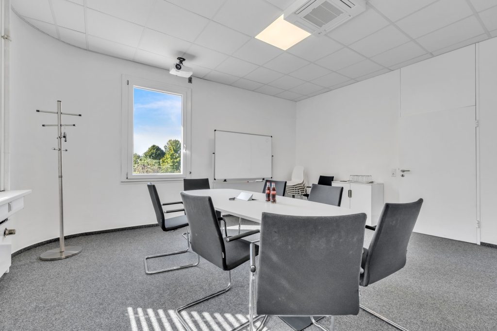 HUST Immobilien GmbH & Co. KG - Immobilienangebot - Karlsruhe - Alle - Flexible Büronutzung – Halbe Etage oder ganze Etage – hier entscheiden Sie!