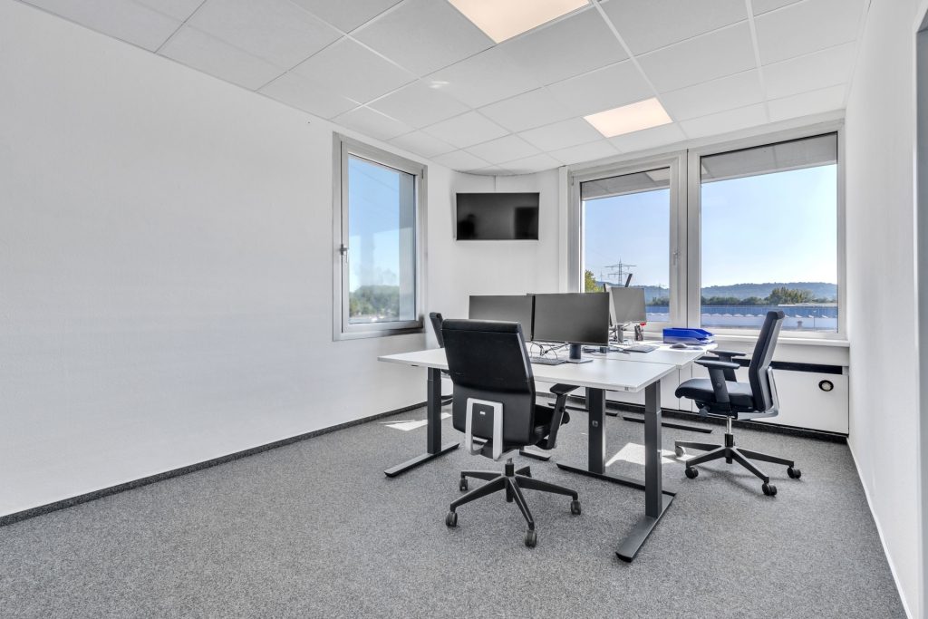 HUST Immobilien GmbH & Co. KG - Immobilienangebot - Karlsruhe - Alle - Flexible Büronutzung – Halbe Etage oder ganze Etage – hier entscheiden Sie!