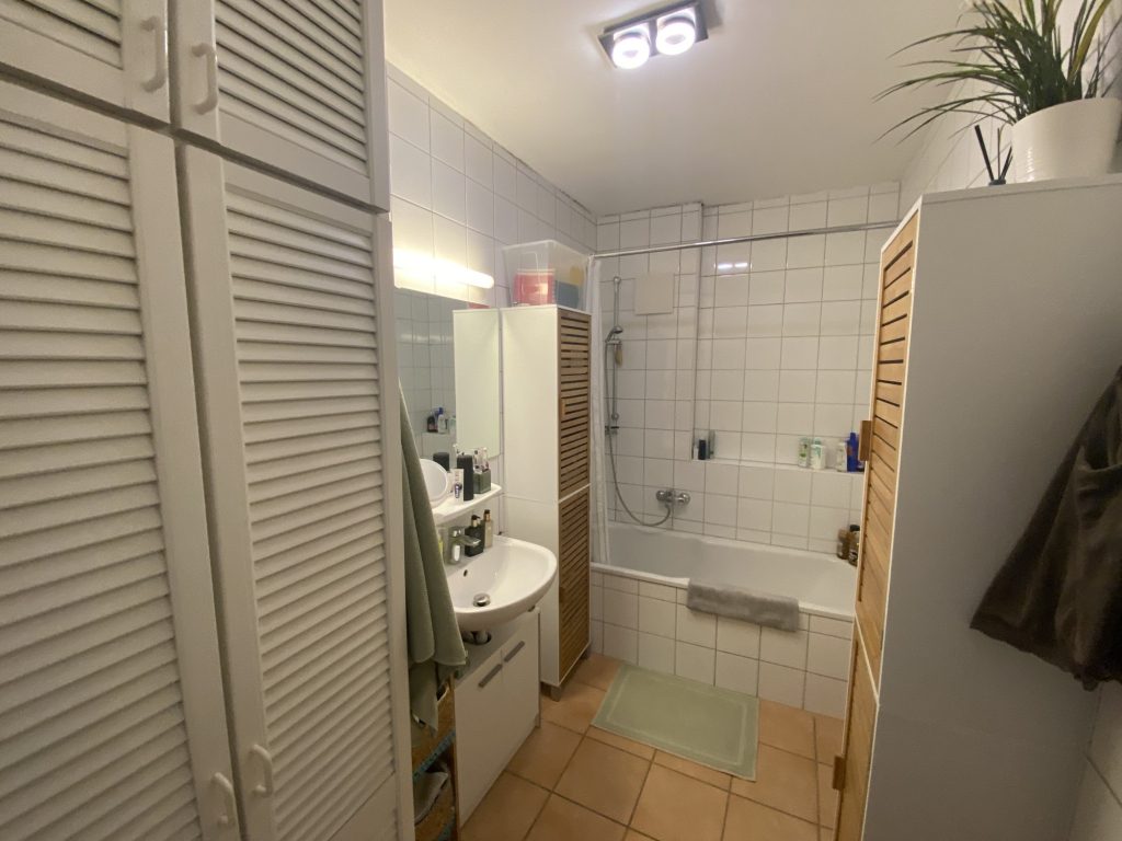 HUST Immobilien GmbH & Co. KG - Immobilienangebot - Karlsruhe / Daxlanden - Alle - Kapitalanleger und Eigennutzer aufgepasst! Gepflegtes Mehrfamilienhaus mit 3 Einheiten in Daxlanden!