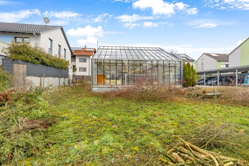 HUST Immobilien GmbH & Co. KG - Immobilienangebot - Karlsruhe / Palmbach - Grundstücke - Attraktives Baugrundstück in 2. Reihe in ruhiger Lage Karlsruhe Palmbach