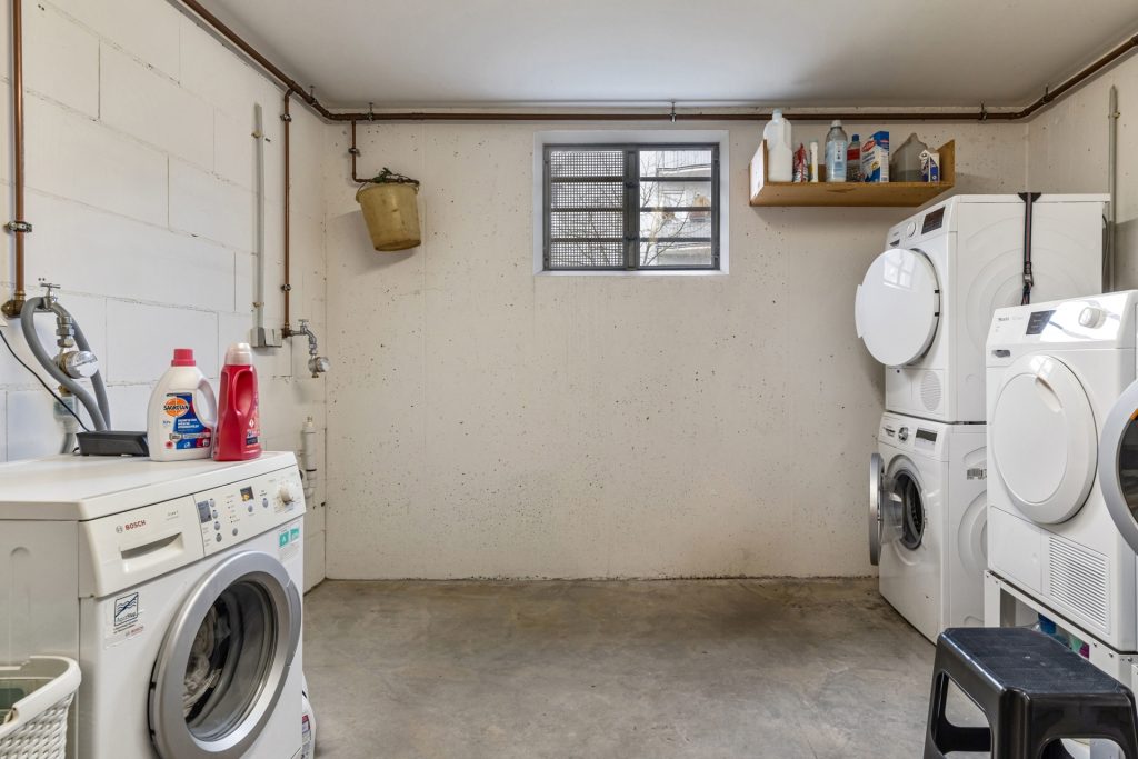 HUST Immobilien GmbH & Co. KG - Immobilienangebot - Bühl - Alle - Helle 3-Zimmer-Dachgeschosswohnung mit Balkon, Dachspeicher und Tiefgaragenstellplatz in Bühl-Vimbuch !