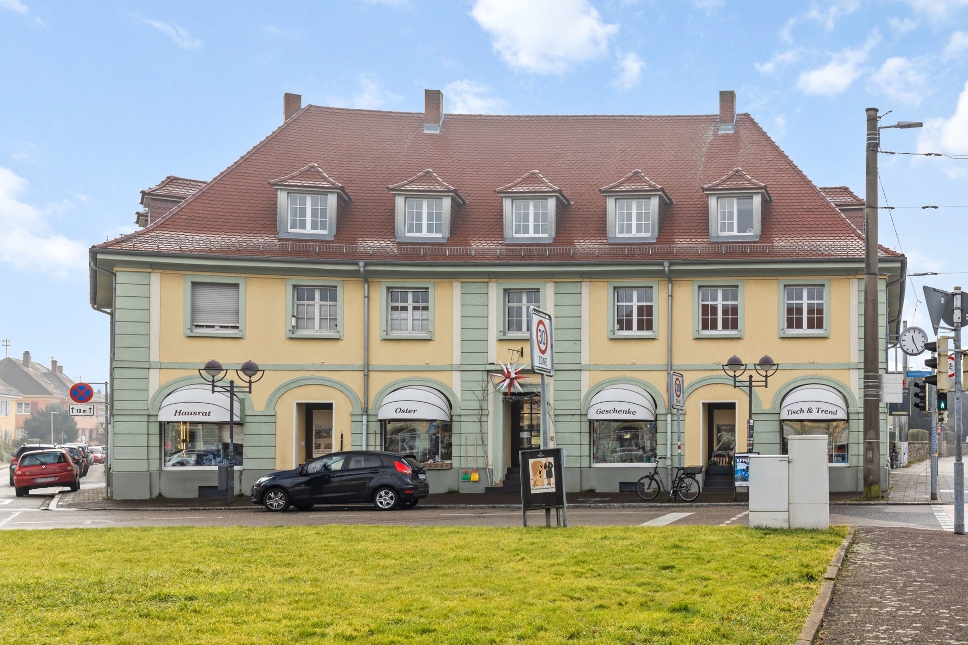HUST Immobilien GmbH & Co. KG - Immobilienangebot - Karlsruhe - Alle - Altbaubüro am Ostendorfplatz - frei nach Absprache