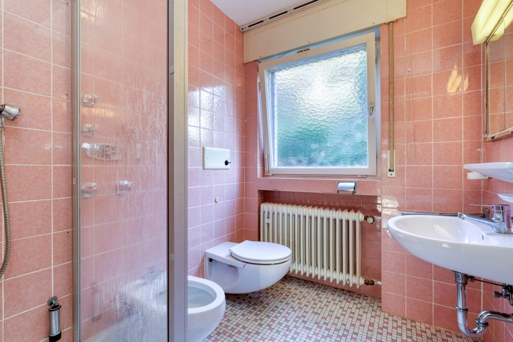 HUST Immobilien GmbH & Co. KG - Immobilienangebot - Baden-Baden / Oberbeuern - Alle - Renovierungsbedürftiges Reihenmittelhaus mit viel Potenzial in Oberbeuern