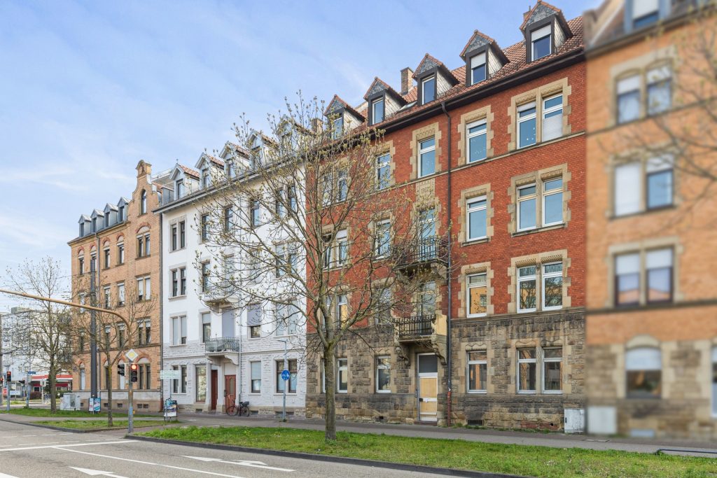 HUST Immobilien GmbH & Co. KG - Immobilienangebot - Karlsruhe - Alle - Leerstehendes 10-Familienhaus in der Südweststadt