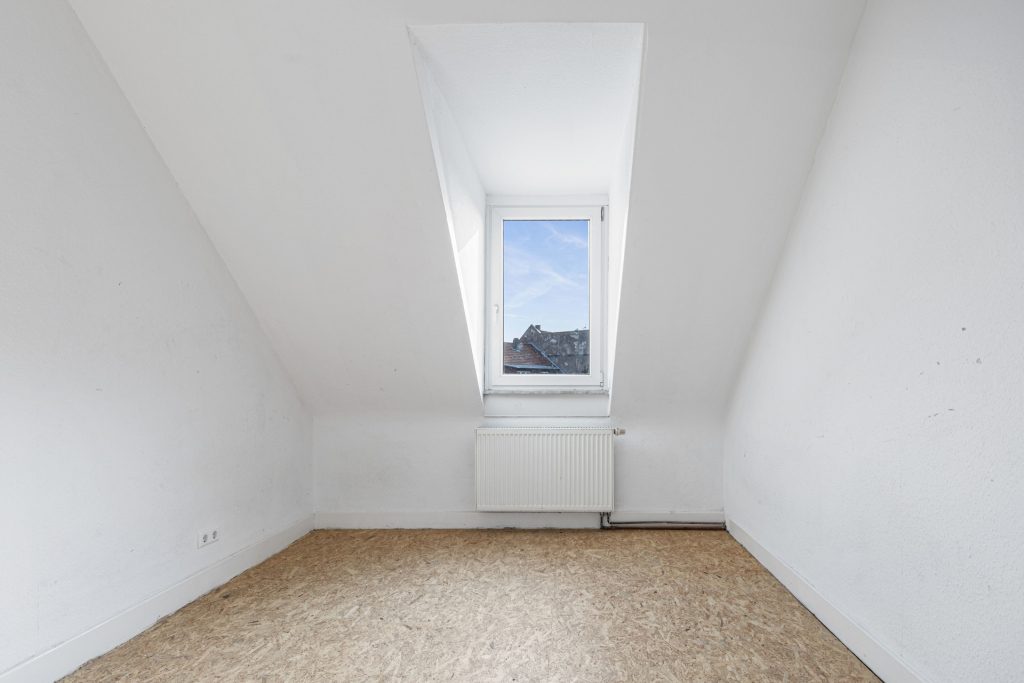 HUST Immobilien GmbH & Co. KG - Immobilienangebot - Karlsruhe - Alle - Leerstehendes 10-Familienhaus in der Südweststadt